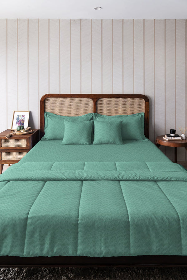 EasySnug Emboss Chevron Microfiber Double Bed In A Bag - 1 Double Bedsheet (90 in x 100 in) + 1 Comforter (90 in x 100 in) + 2 Pillow Covers (46 cm x 69 cm)