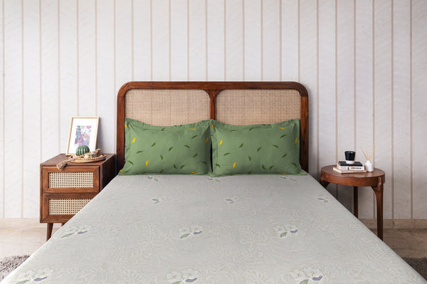 Easysnug Microfiber Double Flat Bedsheet - Twilight Garden