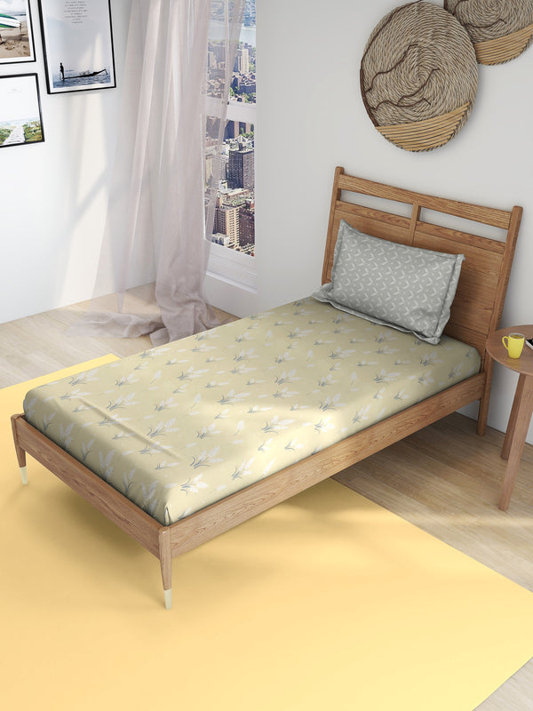 EasySnug Microfiber Single Flat Bedsheet with 1 Pillow Cover - Snow Petals